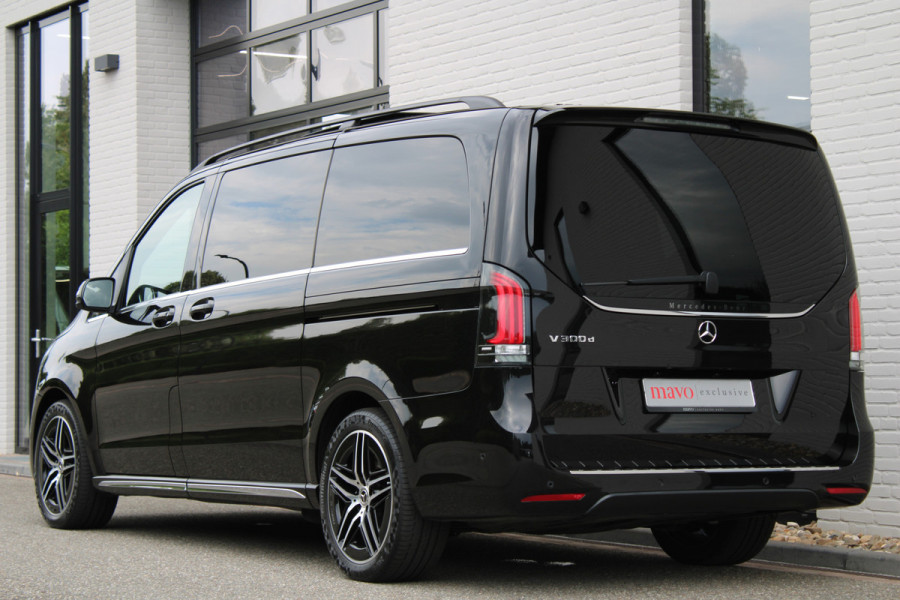 Mercedes-Benz V-Klasse 300d / AMG / DC / Luchtvering / Pano / Elec Stoelen / Burmester / Vol Opties / NIEUWSTAAT.