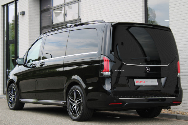 Mercedes-Benz V-Klasse 300d / AMG / DC / Luchtvering / Pano / Elec Stoelen / Burmester / Vol Opties / NIEUWSTAAT.