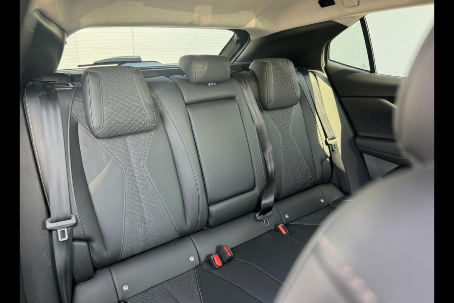 DS DS 4 1.2 PT 130 Automaat Bastille | El. achterklep | Two tone | Apple carplay | Prijs is rijklaar
