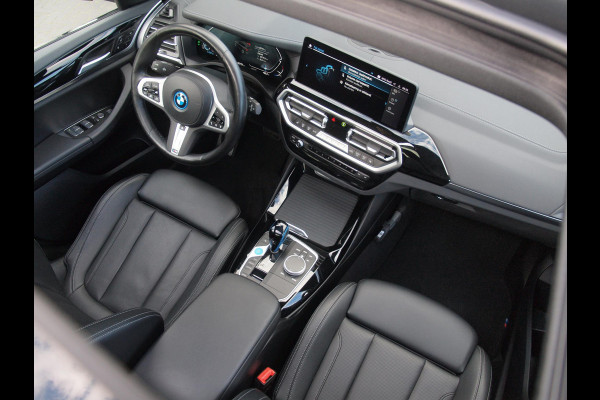 BMW iX3 Executive 80 kWh | Facelift Model | Shadow Line | Panoramadak | Camera | Sfeerverlichting | NL-Auto |