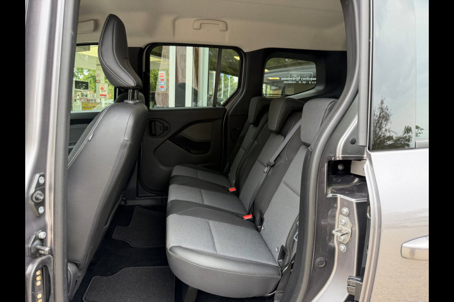 Renault Kangoo TCe 130 EDC Techno Afn. trekhaak / Carplay / Camera / P-sensoren rondom