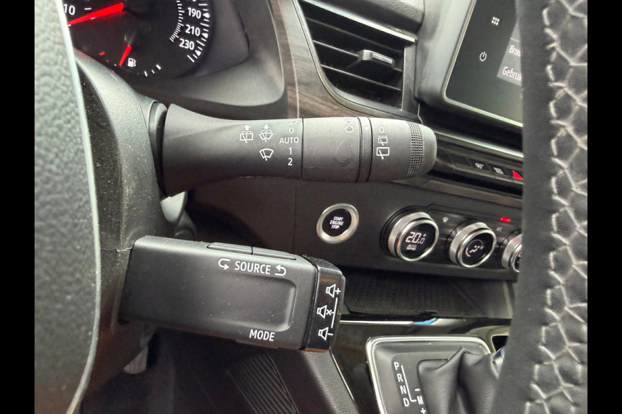 Renault Kangoo TCe 130 EDC Techno Afn. trekhaak / Carplay / Camera / P-sensoren rondom