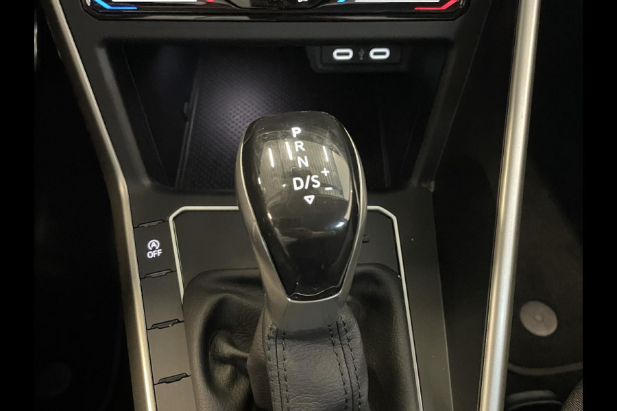 Volkswagen Polo 1.0 TSI Automaat Move Climate Control  Navigatie Full LED PDC VA LM Velgen Privacy Glass Stoelverwarming