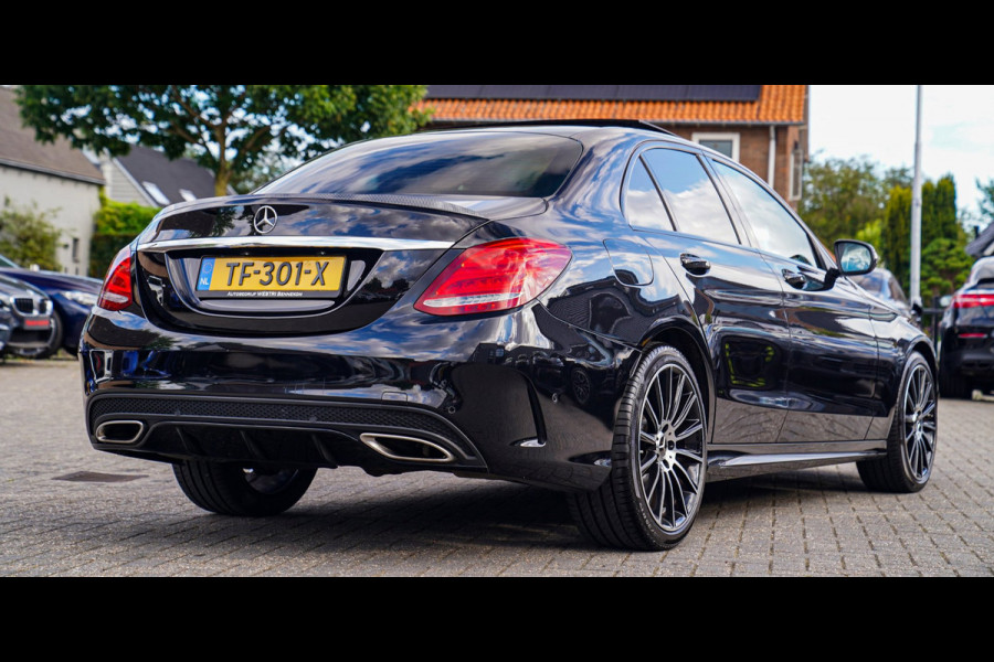 Mercedes-Benz C-Klasse 180 Sport Edition Premium Plus | Dubbele Panorama | AMG Pakket | Stoelverwarming | Xenon / LED | Sfeerverli