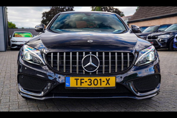 Mercedes-Benz C-Klasse 180 Sport Edition Premium Plus | Dubbele Panorama | AMG Pakket | Stoelverwarming | Xenon / LED | Sfeerverli