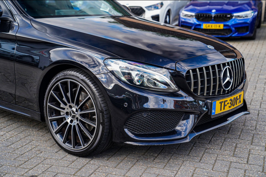 Mercedes-Benz C-Klasse 180 Sport Edition Premium Plus | Dubbele Panorama | AMG Pakket | Stoelverwarming | Xenon / LED | Sfeerverli