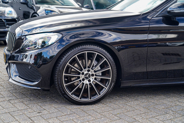 Mercedes-Benz C-Klasse 180 Sport Edition Premium Plus | Dubbele Panorama | AMG Pakket | Stoelverwarming | Xenon / LED | Sfeerverli