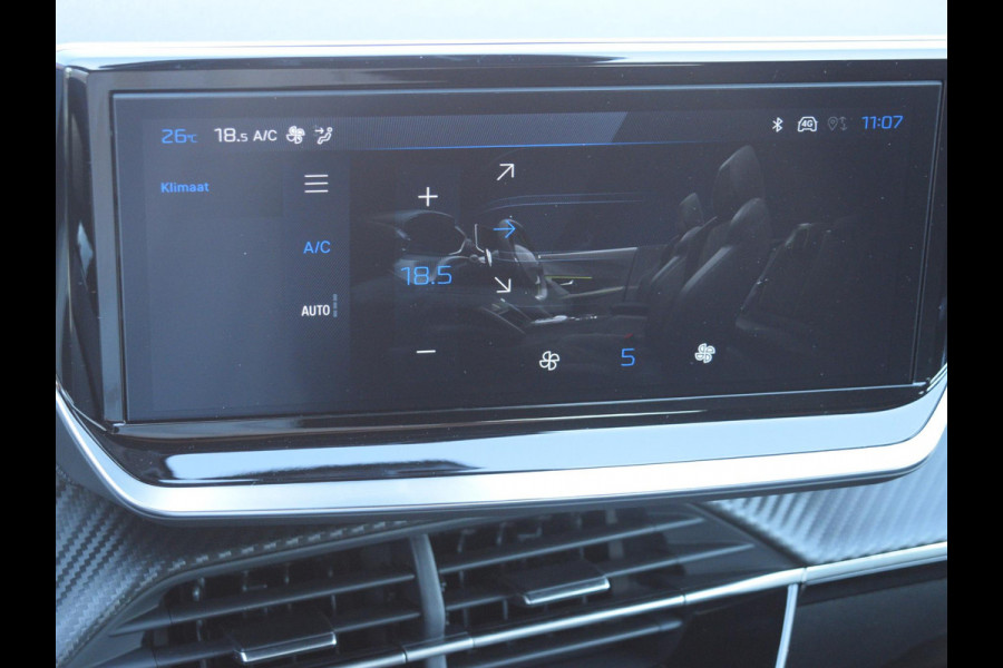 Peugeot 2008 1.2 Hybrid 145 Allure l Adaptief cruise control l Navigatie l 360 camera