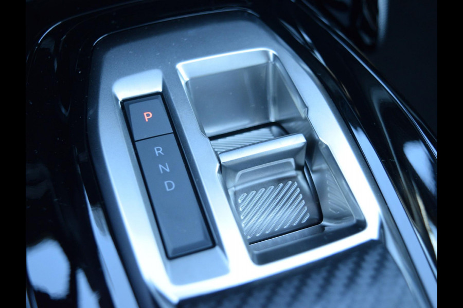 Peugeot 2008 1.2 Hybrid 145 Allure l Adaptief cruise control l Navigatie l 360 camera