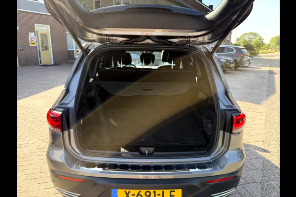 Mercedes-Benz EQB 250+ Business Edit,71 kWh SOH 95.2%, Panormadak, 360 camera, App Connect