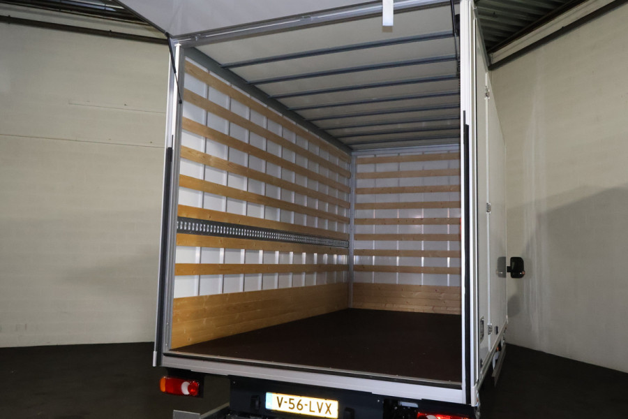 Renault Master 2.0 dCi 170pk Bakwagen met Laadklep