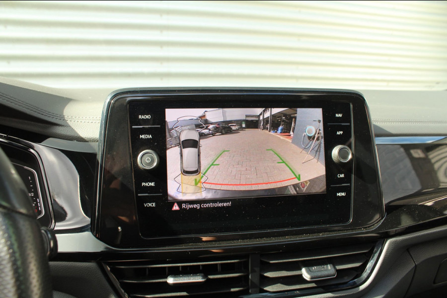 Volkswagen T-Roc 2.0 TSI 300pk 4Motion R DSG7 Panoramadak Clima LMV Sfeer