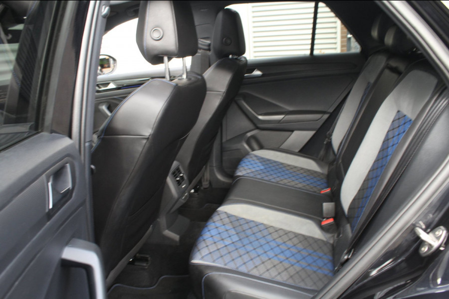 Volkswagen T-Roc 2.0 TSI 300pk 4Motion R DSG7 Panoramadak Clima LMV Sfeer