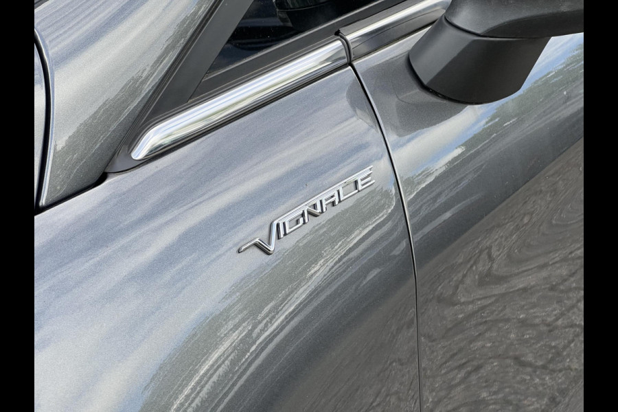 Ford Fiesta Vignale 1.0 EcoBoost 140pk | Panoramadak | Winter Pack | Adaptive cruise control | Led koplampen | Leder | Dodehoek herkenning |