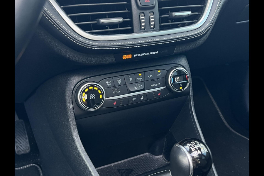 Ford Fiesta Vignale 1.0 EcoBoost 140pk | Panoramadak | Winter Pack | Adaptive cruise control | Led koplampen | Leder | Dodehoek herkenning |