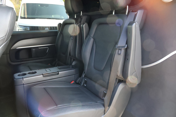 Mercedes-Benz V-Klasse 300d 4-MATIC Lang DC Avantgarde Edition AMG Burmester