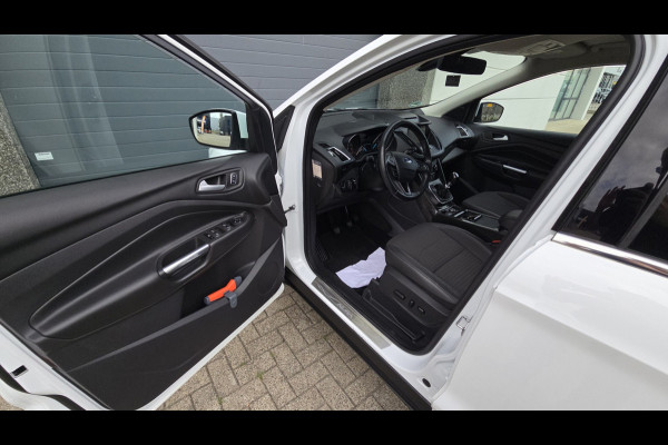 Ford Kuga 1.5 EcoBoost Titanium