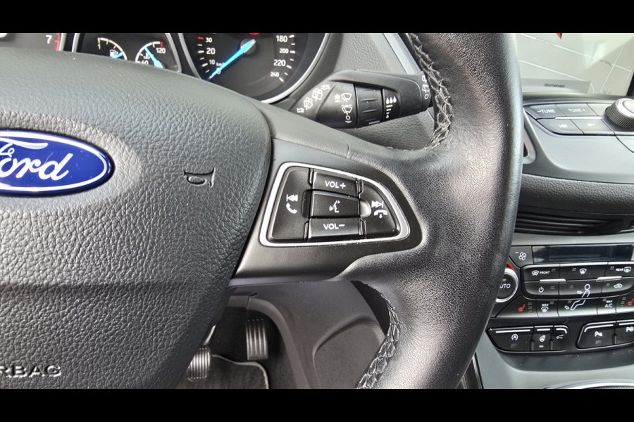 Ford Kuga 1.5 EcoBoost Titanium