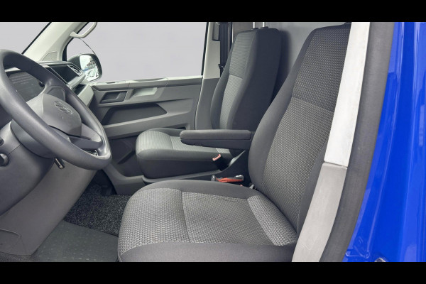 Volkswagen Transporter L2H1 2.0 TDI 150pk DSG Comfortline / Automaat / 2x schuifdeur /Navigatie