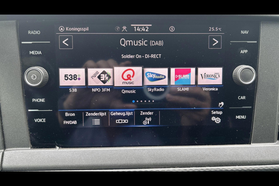Volkswagen Transporter L2H1 2.0 TDI 150pk DSG Comfortline / Automaat / 2x schuifdeur /Navigatie