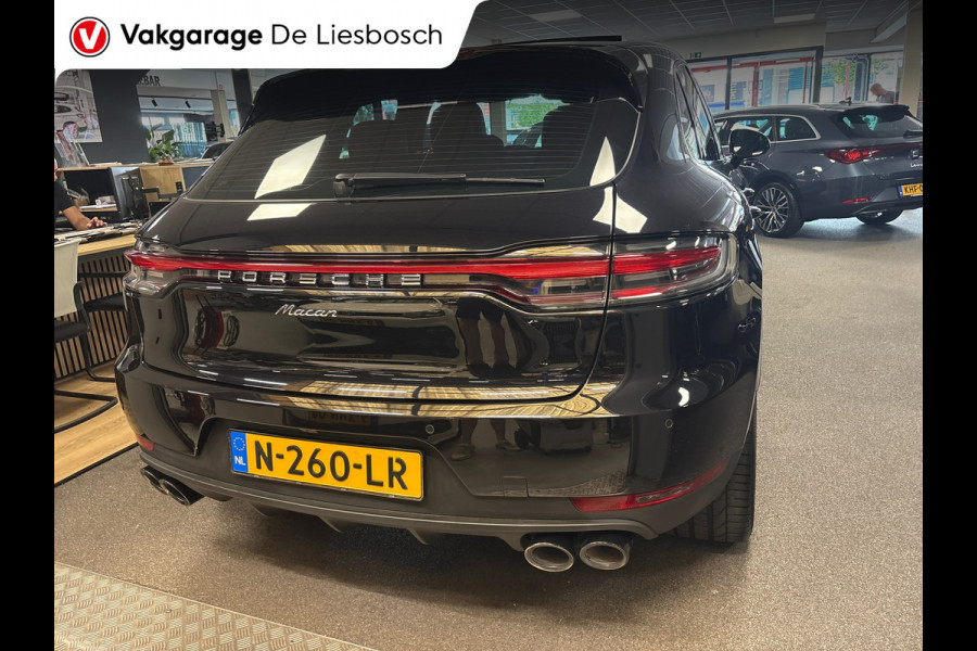 Porsche Macan 2.0/pano/leer/navi/camera/sport chrono/stoelverw/boeken