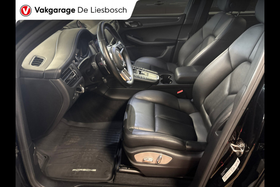 Porsche Macan 2.0/pano/leer/navi/camera/sport chrono/stoelverw/boeken