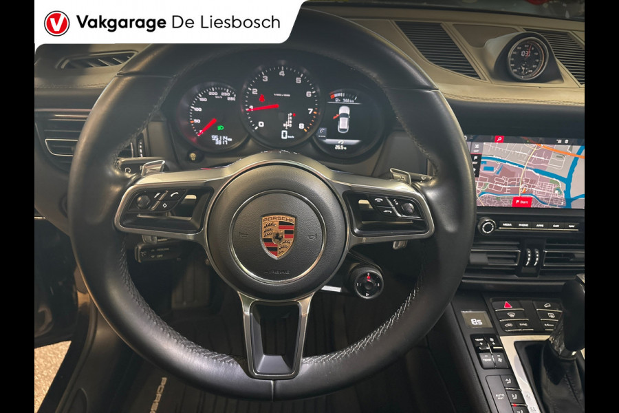 Porsche Macan 2.0/pano/leer/navi/camera/sport chrono/stoelverw/boeken