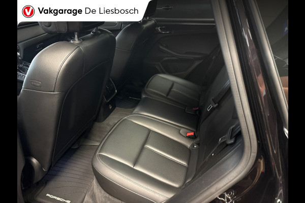 Porsche Macan 2.0/pano/leer/navi/camera/sport chrono/stoelverw/boeken