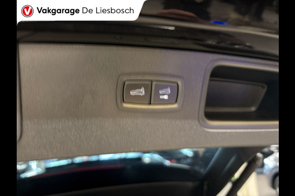 Porsche Macan 2.0/pano/leer/navi/camera/sport chrono/stoelverw/boeken