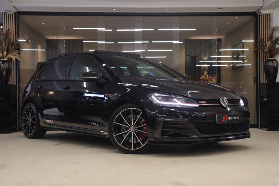 Volkswagen Golf 2.0 TSI GTI TCR /PANO/MILLTEK/CARPLAY/CARBON/KEYLESS/ACC/VOL