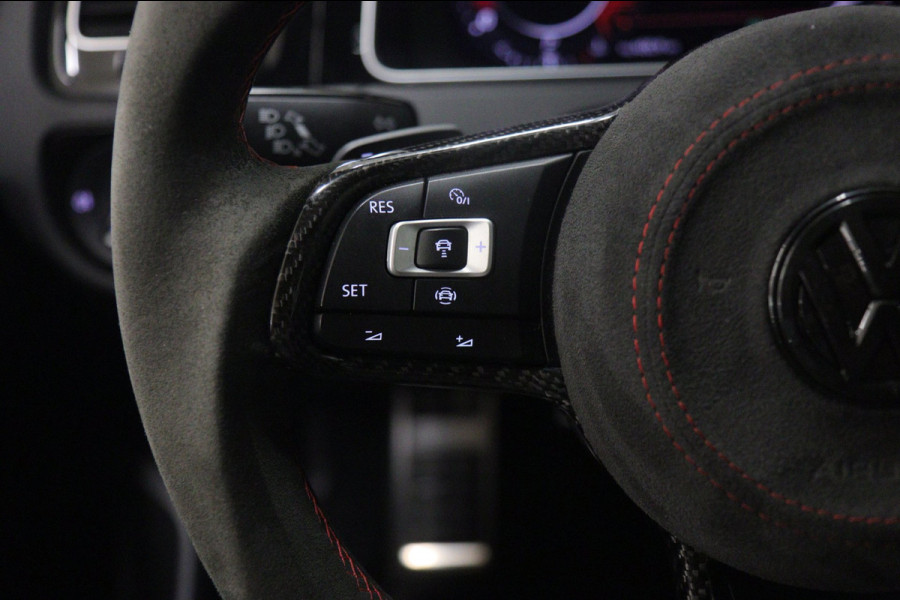 Volkswagen Golf 2.0 TSI GTI TCR /PANO/MILLTEK/CARPLAY/CARBON/KEYLESS/ACC/VOL