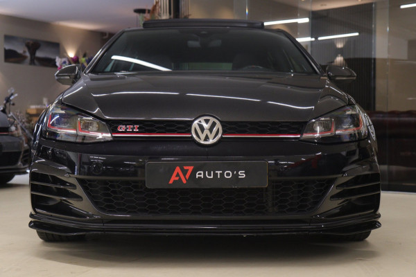 Volkswagen Golf 2.0 TSI GTI TCR /PANO/MILLTEK/CARPLAY/CARBON/KEYLESS/ACC/VOL