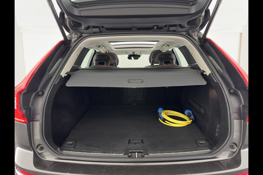 Volvo XC60 2.0 T8 Twin Engine AWD Inscription (Plug-in) *PANO | LEATHER | FULL-LED | MEMORY-PACK | BLINDSPOT | DIGI-COCKPIT | HEATED-COMFORTSEATS | CAMERA | NAVI-FULLMAP | ECC | PDC | TOWBAR | 19''ALU *