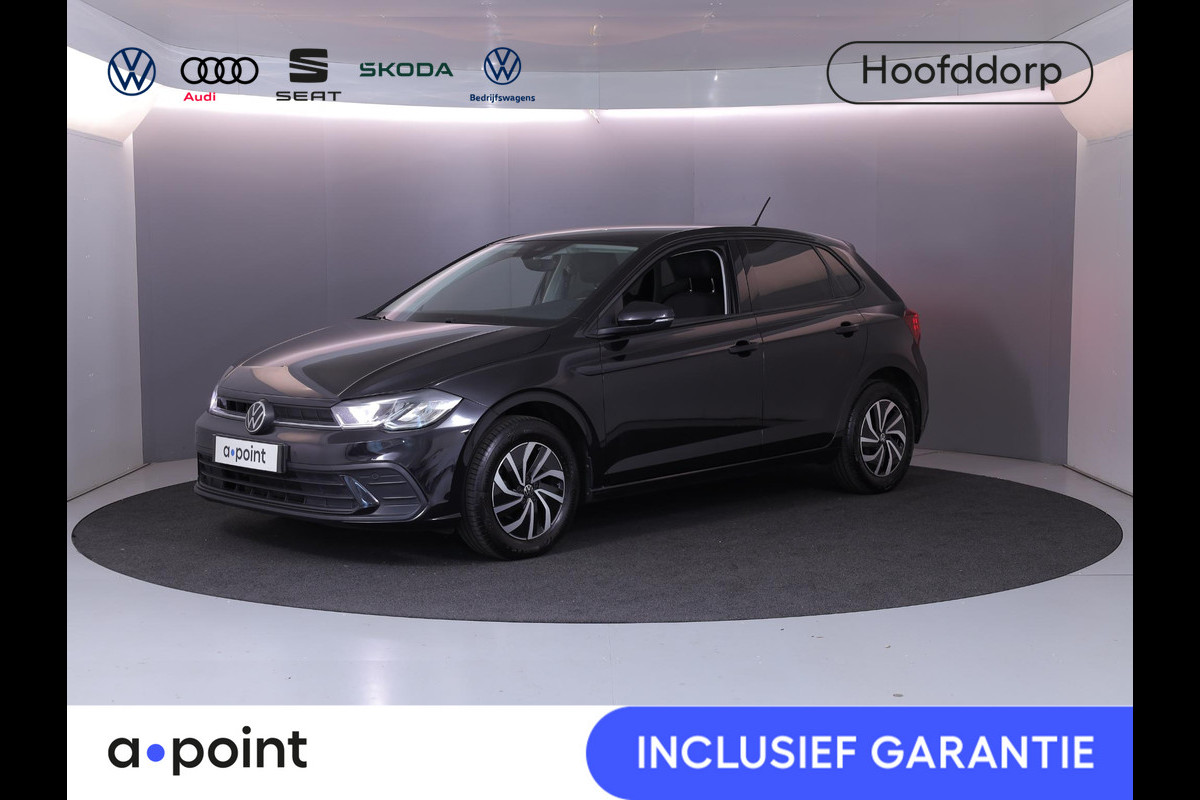 Volkswagen Polo 1.0 TSI Life Business 95 pk Automaat (DSG) | Navigatie | Parkeersensoren | Adaptieve cruise control | Autom. airco | Stoelverwarming |