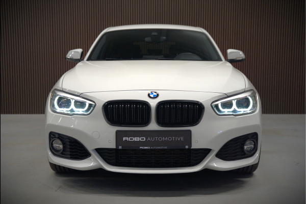 BMW 1-serie 118i Corporate Lease Executive M Sport | Automaat | Stuurverwarming | Stoelverwarming | NAP | Keyless | Cruise Control | PDC | Shadow line | Digital Dash | Navigatie Business | Led |  Dealer Onderhouden |