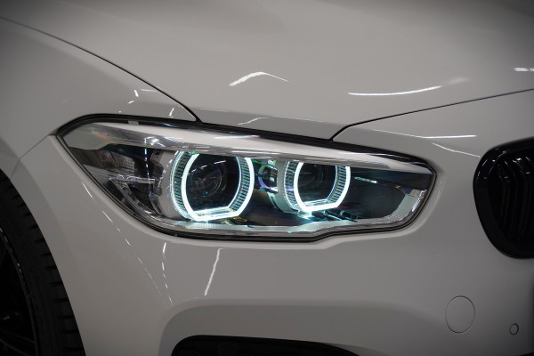 BMW 1-serie 118i Corporate Lease Executive M Sport | Automaat | Stuurverwarming | Stoelverwarming | NAP | Keyless | Cruise Control | PDC | Shadow line | Digital Dash | Navigatie Business | Led |  Dealer Onderhouden |