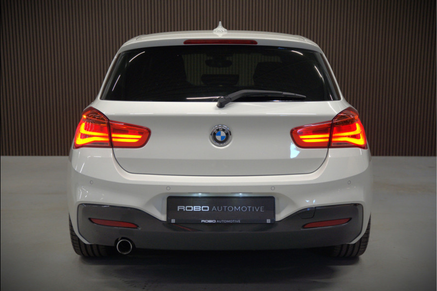 BMW 1-serie 118i Corporate Lease Executive M Sport | Automaat | Stuurverwarming | Stoelverwarming | NAP | Keyless | Cruise Control | PDC | Shadow line | Digital Dash | Navigatie Business | Led |  Dealer Onderhouden |