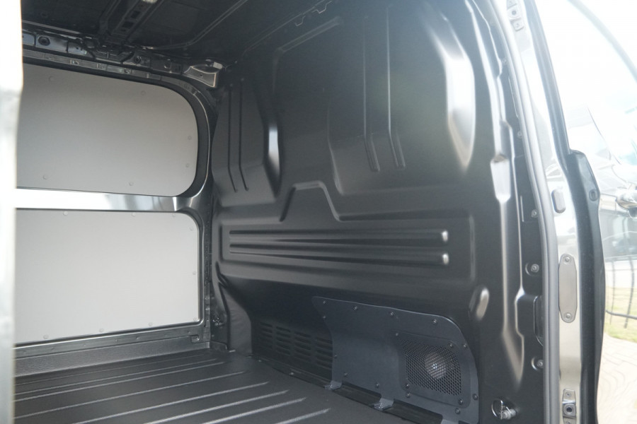 Ford E-Transit Custom 340 L2H1 Sport 71 kWh 218pk - ACC - DDS LED - Pro Power - Verwarmd stuurwiel - Navi - 360 Camera - Rijklaar
