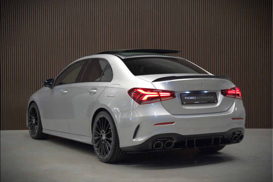 Mercedes-Benz A-Klasse 180 Business Solution AMG | Panoramadak | Stoelverwarming | Camera | Navigatie | Apple Carplay | Keyless | Cruise Control | DAB |