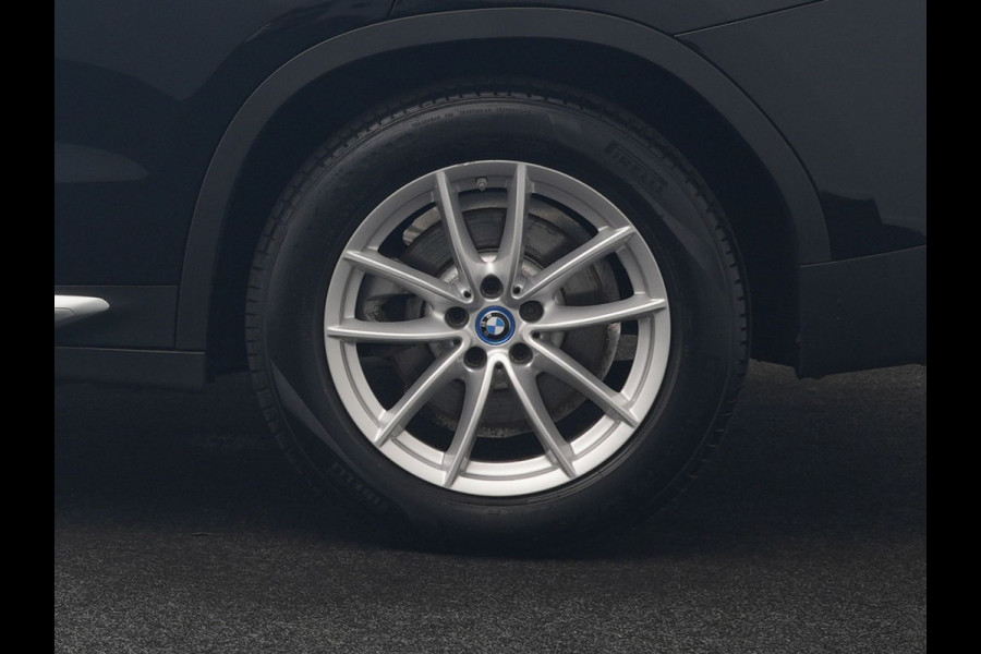 BMW X3 xDrive30e PHEV 293pk Dealer O.H | Trekhaak Af Fabriek | Panodak | 360 Camera | Lederen Sportstoelen Verwarmd | Cruise Control | Apple Carplay | Virtual | Navigatie | DAB | 18"L.M | Plug In Hybrid |