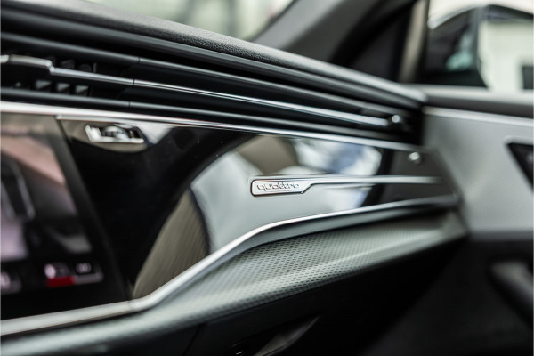 Audi Q8 60 TFSI e S-Line Competition | Panorama | B&O | Matrix Laser LED | 360 Camera | RS Zetels | Elek trekhaak | ACC | Stoelverwarming V+A | Keyless | MY2026 | Fabrieksgarantie