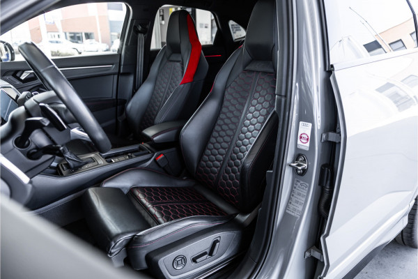 Audi RSQ3 2.5 TFSI 400 PK Sportback | Panorama | B&O 3D | Matrix | ACC | DCC Memory | RS Zetels | Sportuitlaat | Keramische coating | Sfeerverlichting | Dealer onderhouden | Nieuwe remmen rondom
