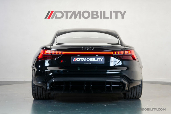Audi e-tron GT RS 93 kWh | Carbon | Vol Opties! | Alcantara