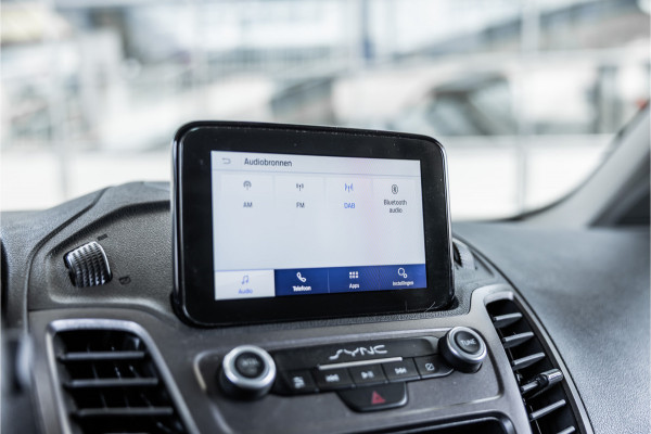 Ford Transit Connect 1.0 Ecoboost | CarPlay | Camera | Navigatie | Airco | Trekhaak | Nieuwe APK | BPM Vrij | MF Stuur