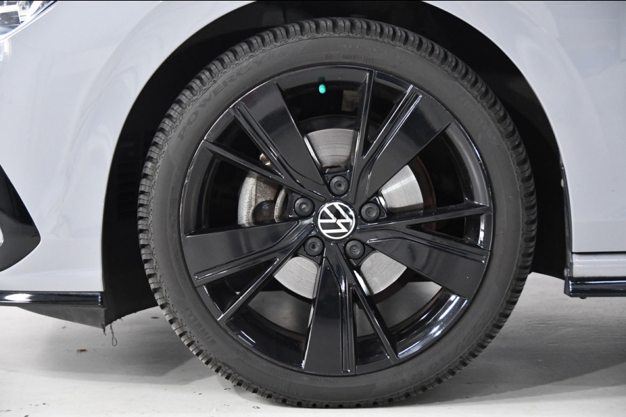 Volkswagen Golf 1.5 eTSI R-Line Pano, Sfeer, AppleCarplay