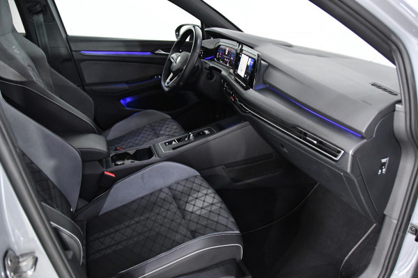 Volkswagen Golf 1.5 eTSI R-Line Pano, Sfeer, AppleCarplay