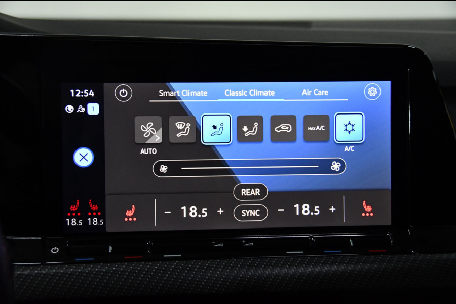 Volkswagen Golf 1.5 eTSI R-Line Pano, Sfeer, AppleCarplay