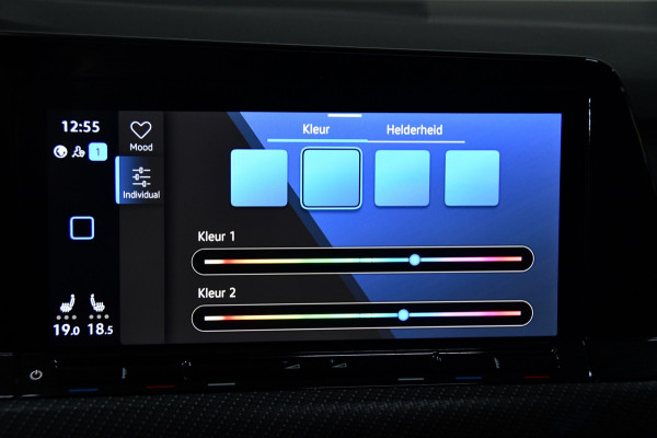 Volkswagen Golf 1.5 eTSI R-Line Pano, Sfeer, AppleCarplay
