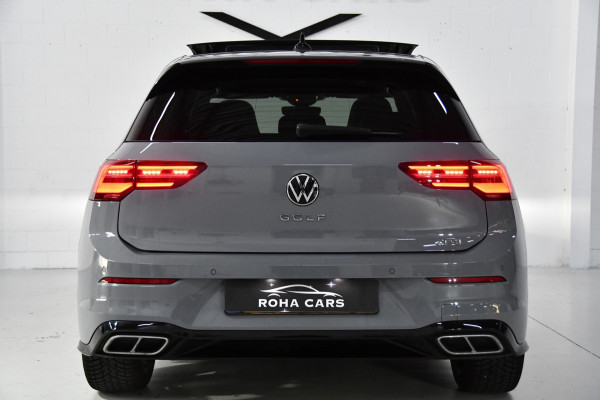 Volkswagen Golf 1.5 eTSI R-Line Pano, Sfeer, AppleCarplay