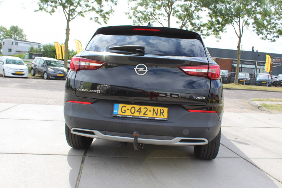 Opel Grandland X 1.6 Turbo Business Executive automaat leder camera trekhaak full options